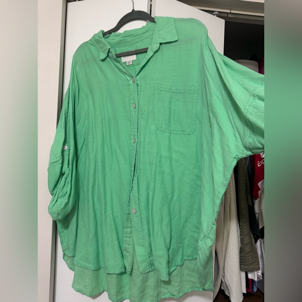 American Eagle Outfitters Mint Green Shirt
